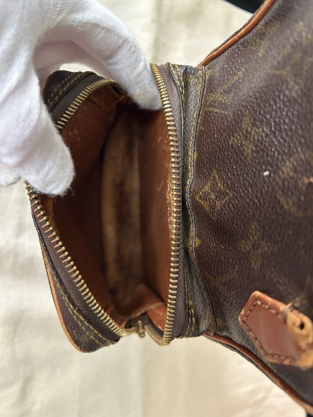 Louis Vuitton Monogram Double Zip Pouch Utility Bag Vintage - Picture 7 of 11